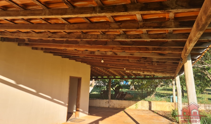 Excelente Chácara a Venda de 3.000 m² a 4 Km de Bauru – SP Excelente Chácara a Venda de 3.000 m² a 4 Km de Bauru – SP