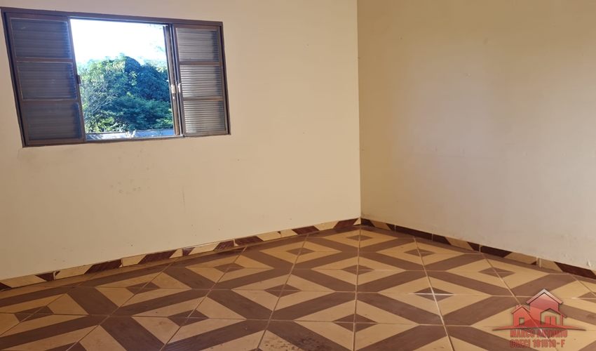 Excelente Chácara a Venda de 3.000 m² a 4 Km de Bauru – SP Excelente Chácara a Venda de 3.000 m² a 4 Km de Bauru – SP