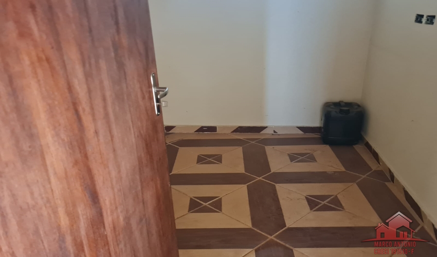 Excelente Chácara a Venda de 3.000 m² a 4 Km de Bauru – SP Excelente Chácara a Venda de 3.000 m² a 4 Km de Bauru – SP