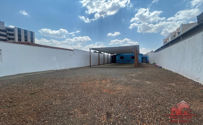 Excelente Residência Comercial a Venda no Jardim Brasil – Bauru, SP Excelente Residência Comercial a Venda no Jardim Brasil – Bauru, SP
