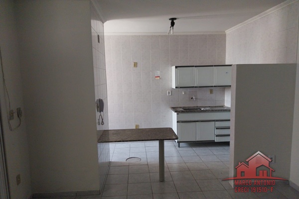 Apartamento no  Residencial Camelot a Venda em  Bauru, SP