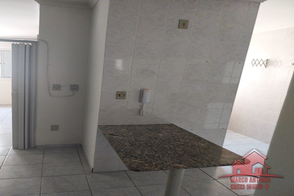 Apartamento no  Residencial Camelot a Venda em  Bauru, SP