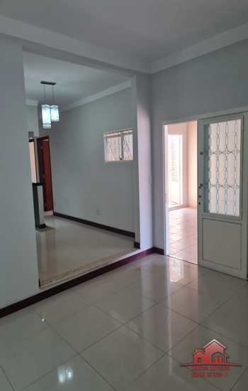 Excelente Residência a Venda no Condomínio Villaggio Via Verde – Bauru, SP