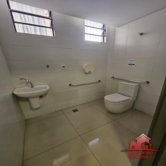 Locação – Prédio Comercial no Calçadão de Bauru – SP