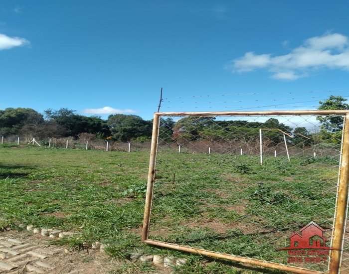 Excelente Chácara de 5.000m² a Venda Em Bauru-SP