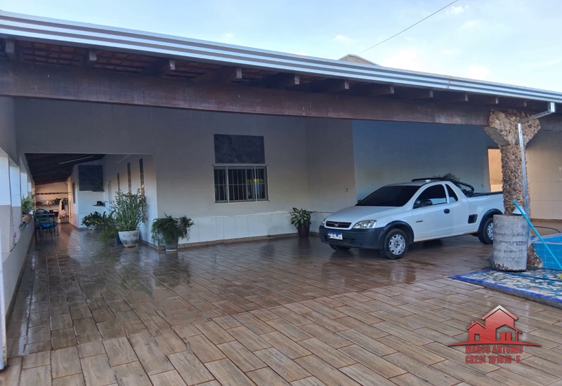 Excelente Rancho a Venda no Condomínio Santa Amélia- Iacanga