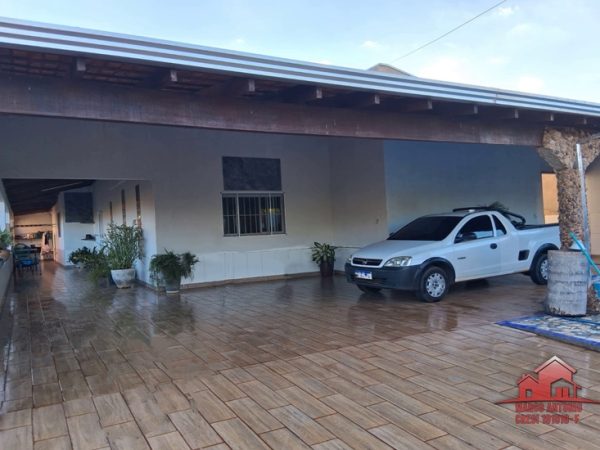 Excelente Rancho a Venda no Condomínio Santa Amélia- Iacanga