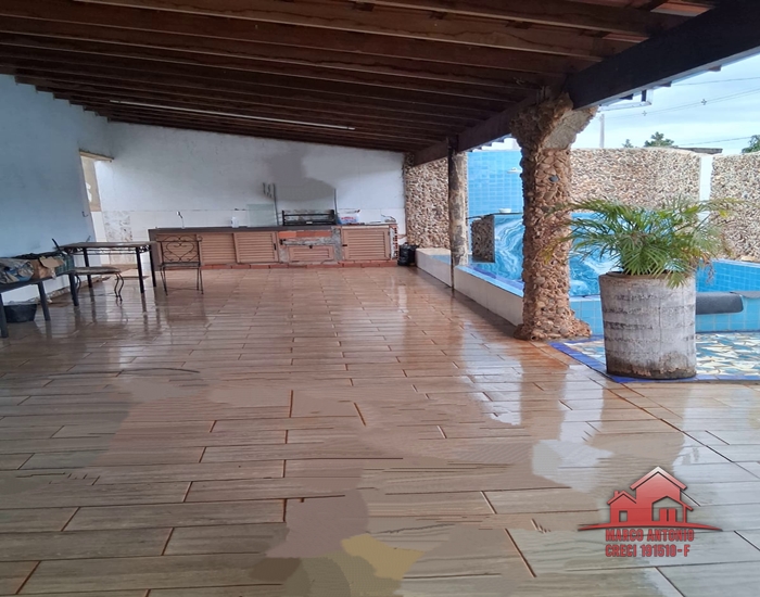 Excelente Rancho a Venda no Condomínio Santa Amélia- Iacanga
