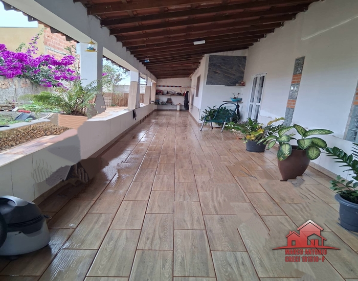 Excelente Rancho a Venda no Condomínio Santa Amélia- Iacanga
